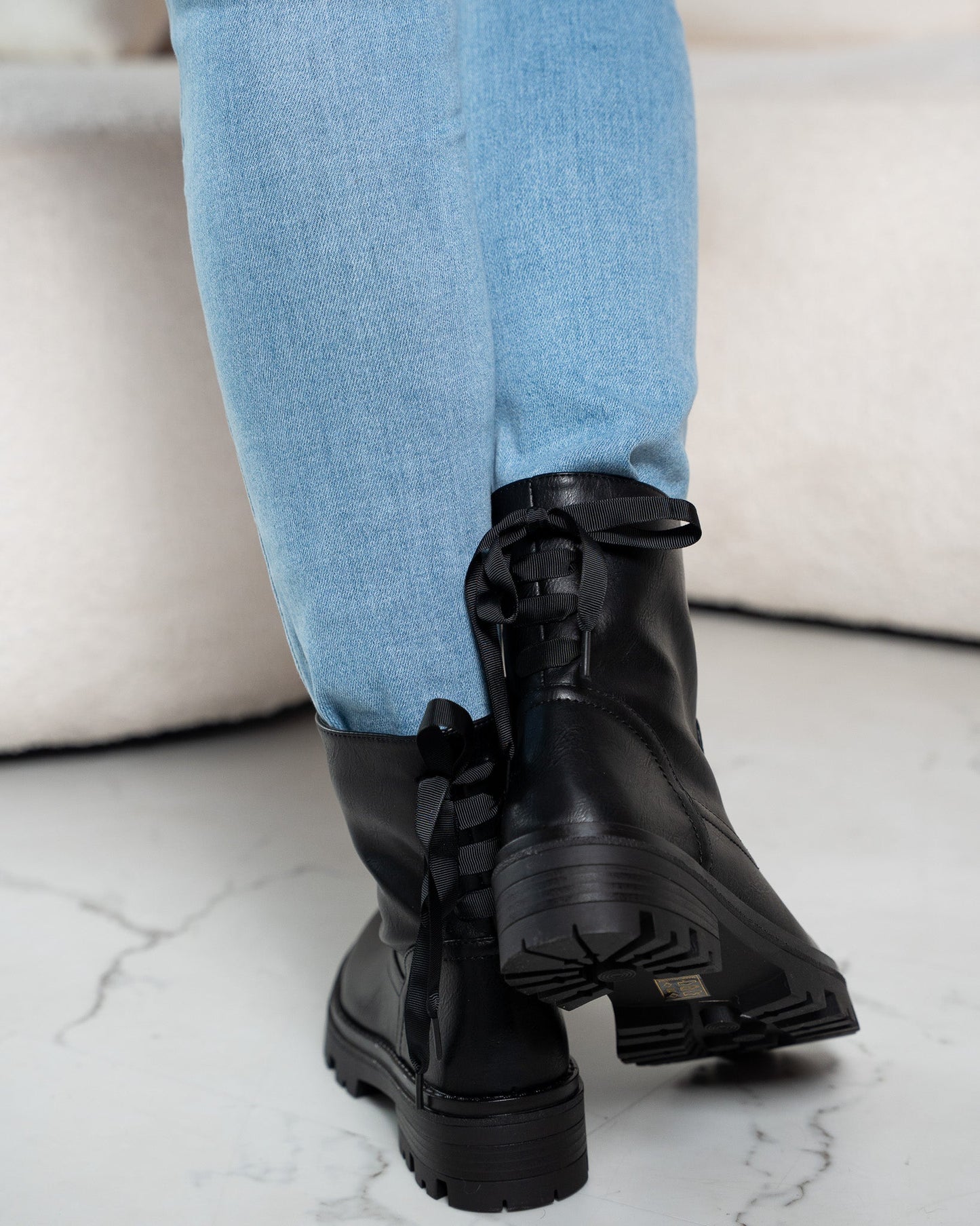 Bow Black Boots