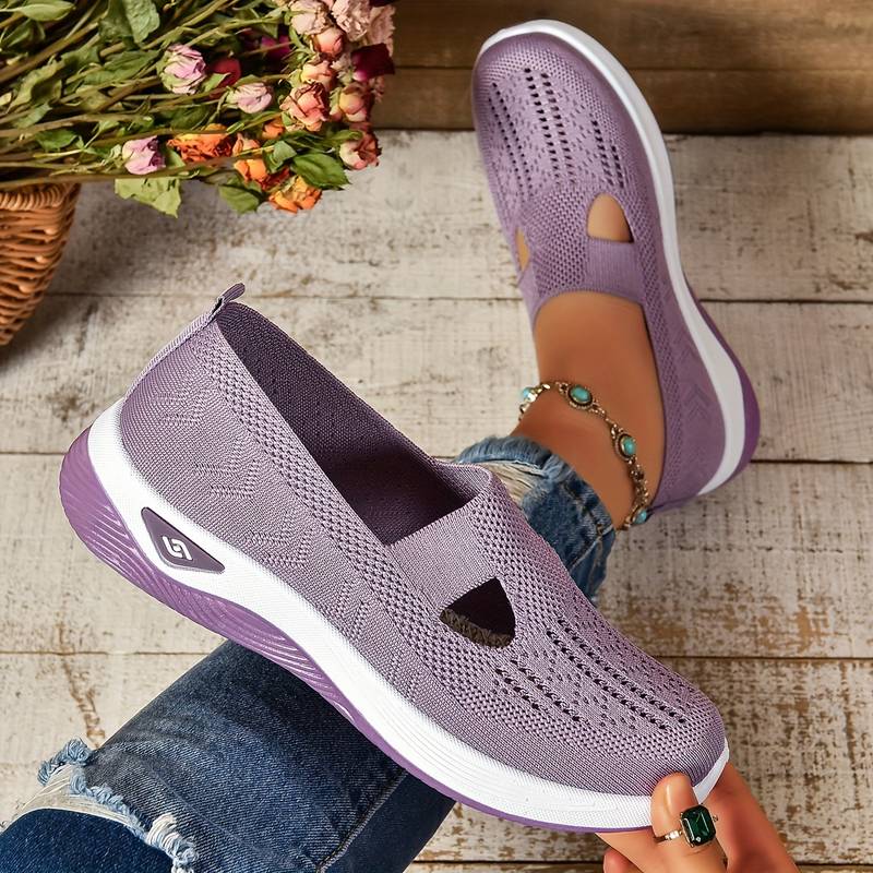 Virelia | Supportive Walking Sneaker