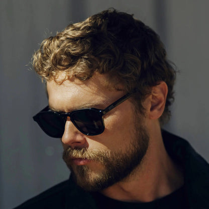 Francis | Polarized