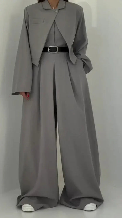 Aritzia Women's Bustier Set + Jacket – Elegant & Trendy Style