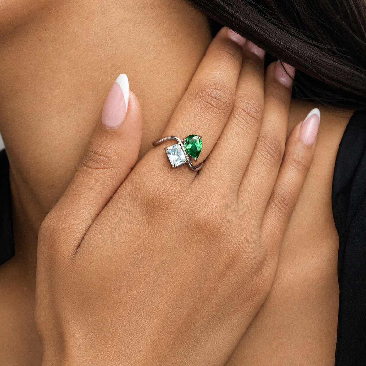 Vaela Birthstone Ring