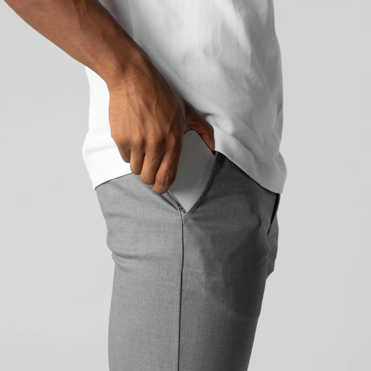 Cino | Fitted Stretch Cotton Chinos