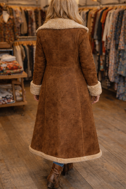 Vintage-Inspired Long Coat with Faux Fur