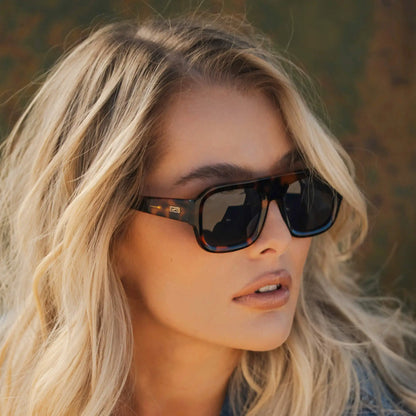 Harlee | Polarized