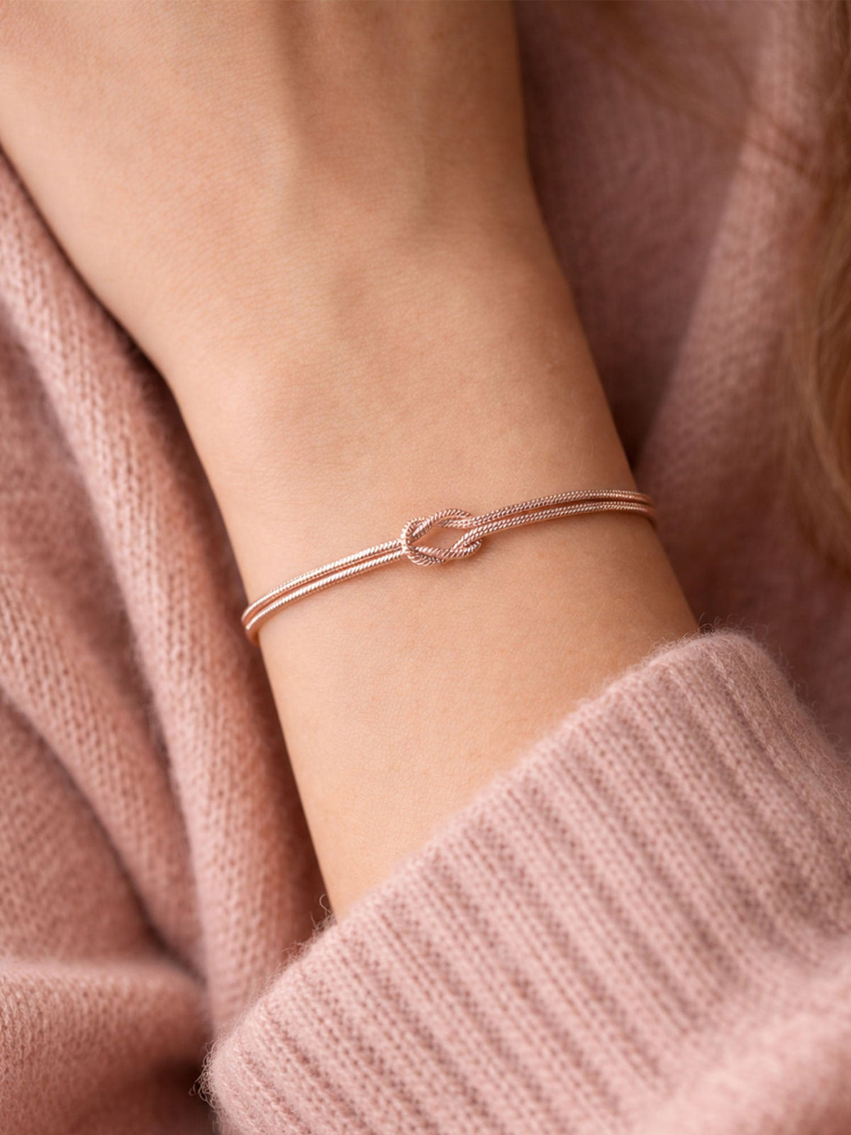 Love Knot – Partner Bracelet with Knot