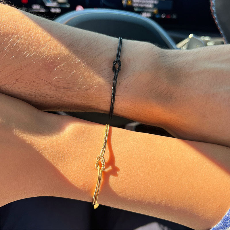 Love Knot – Partner Bracelet with Knot