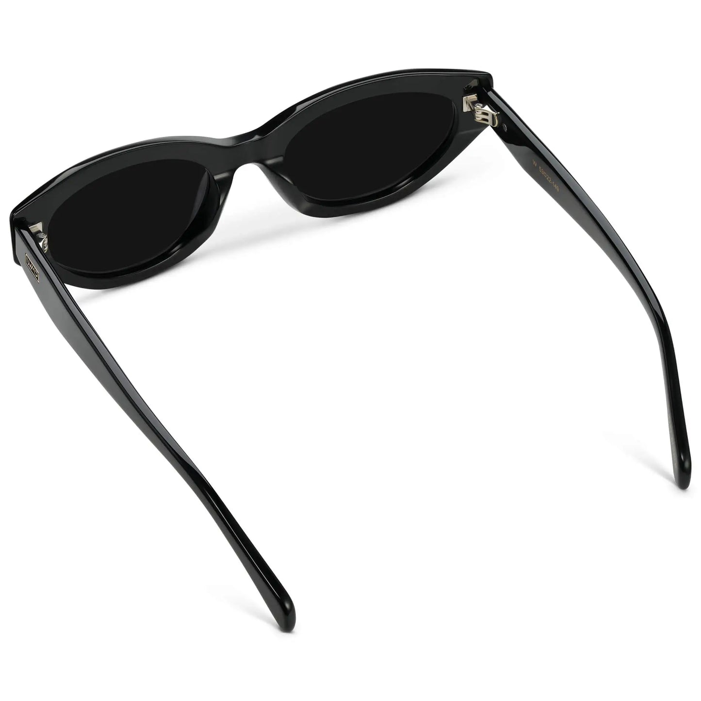 Loretta | Polarized