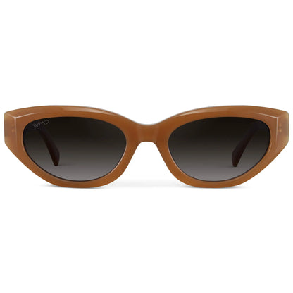 Loretta | Polarized