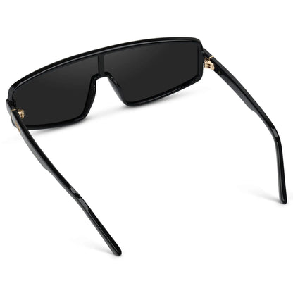 Nova | Polarized
