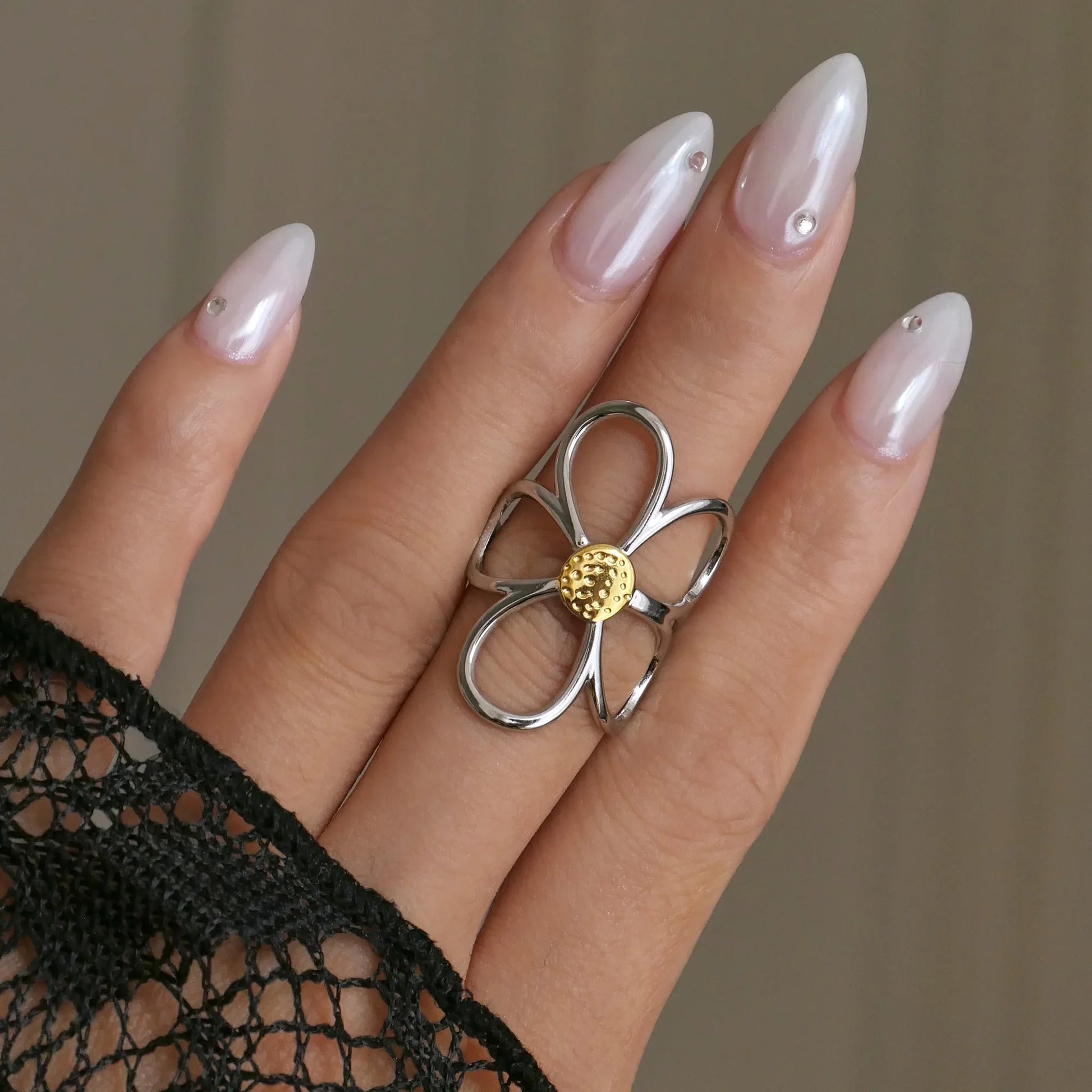 Sunlace Ring - Aurora Classics