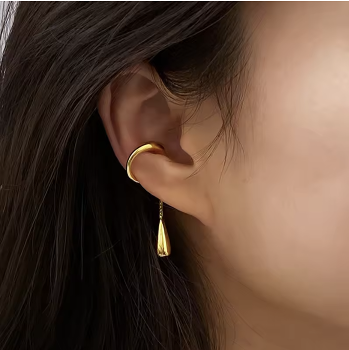 Studio Line Cuff Earring - Aurora Classics