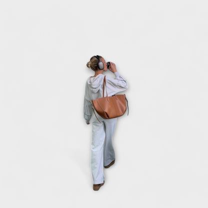 Elysia– Vintage Tote Bag