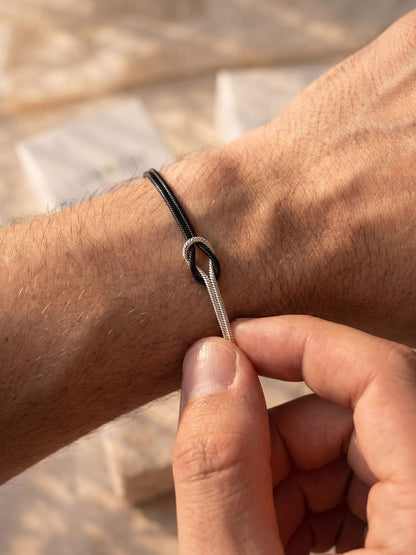 Love Knot – Partner Bracelet with Knot