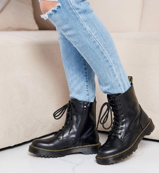 Rio  |  Mat Boots