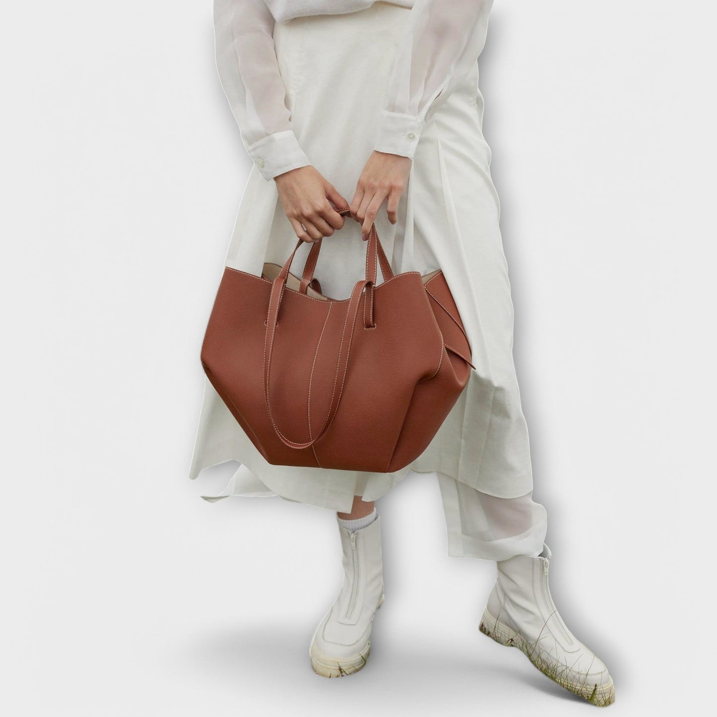Céleste™ | Aura Curved Minimalist Tote