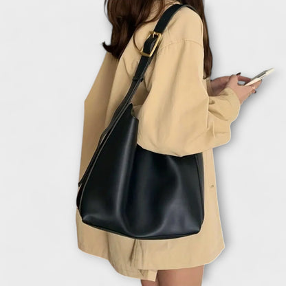 Aurette– Elegant Leather Shoulder Bag