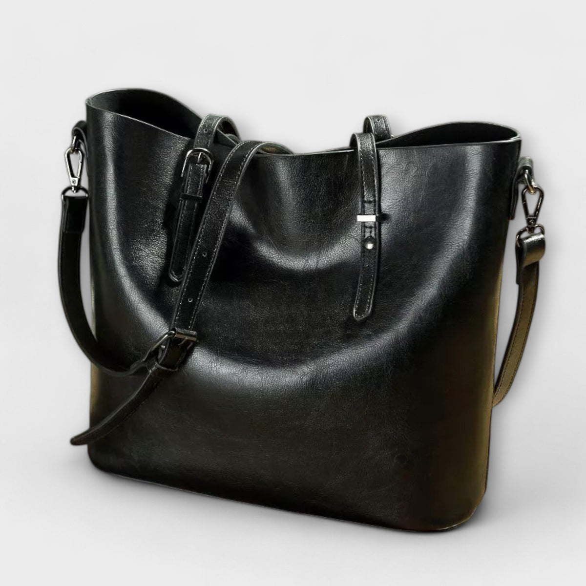 Aveline- Vintage Shoulder Bag